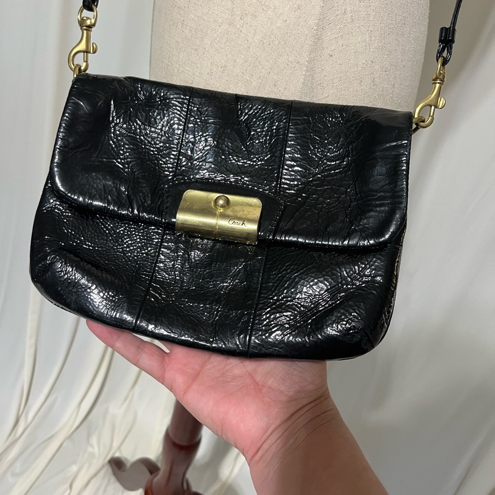 Vintage Coach Patent Leather Black Shoulder Bag - Picture 2 of 9